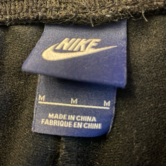 Men’s size medium Nike pants - Picture 3 of 4